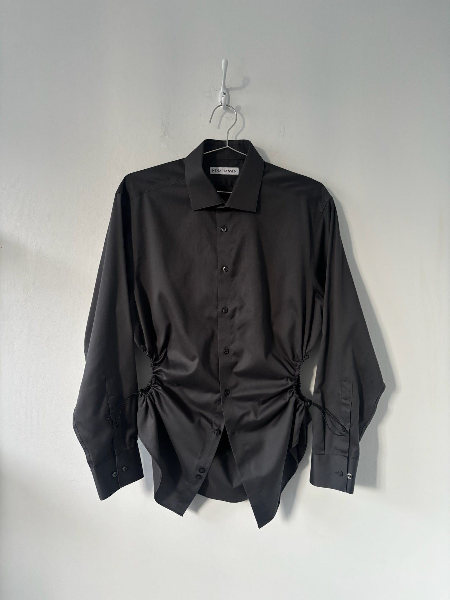 M/L Nena Hansen Bungee Shirt - Dark Grey