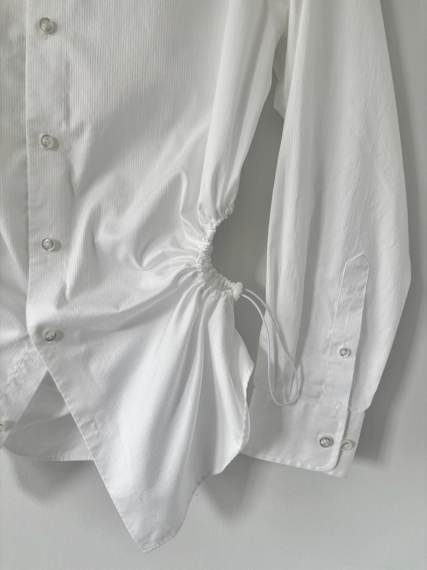 M/L Nena Hansen Bungee Shirt - White