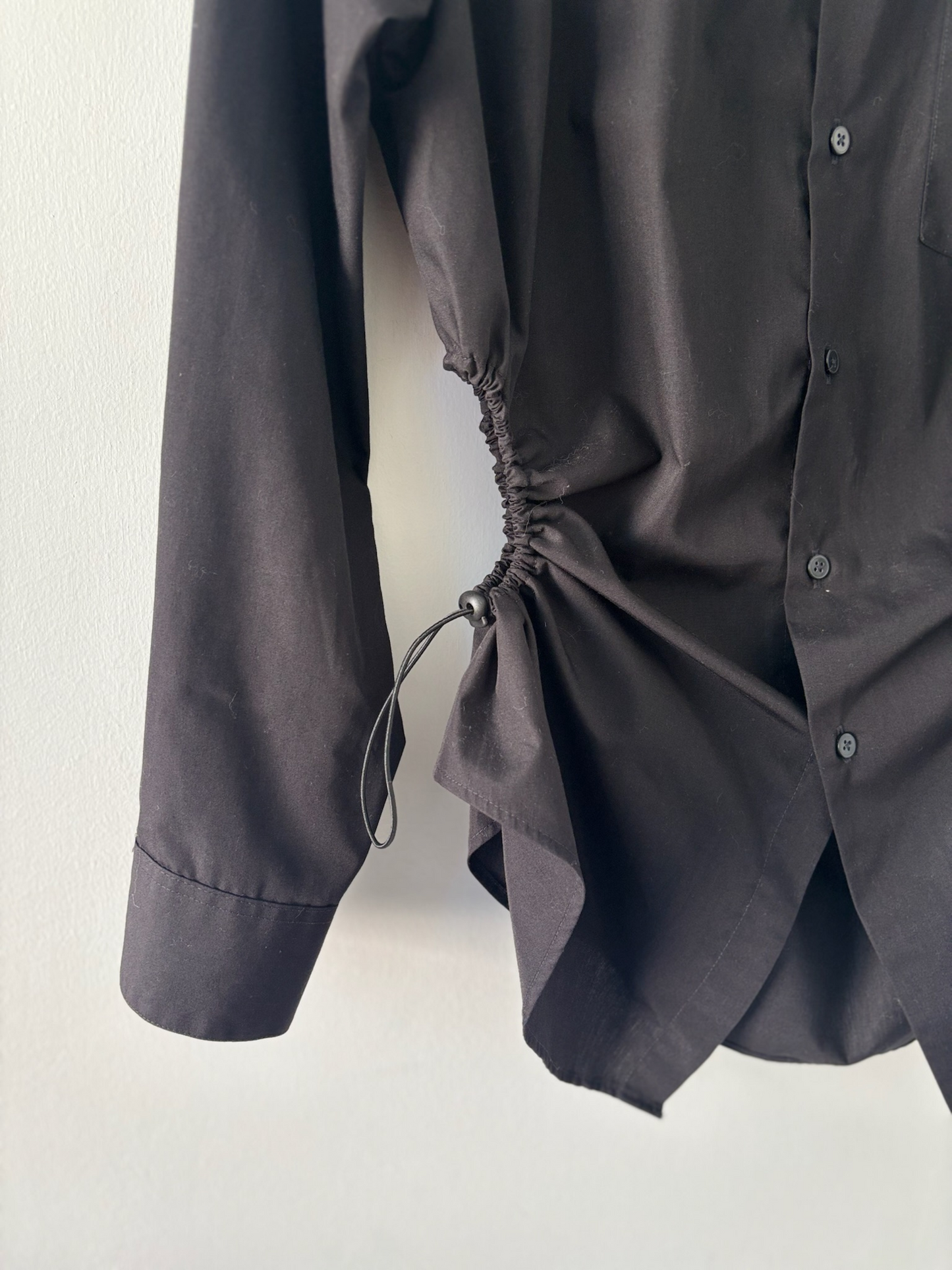 L Nena Hansen Bungee Shirt - Black