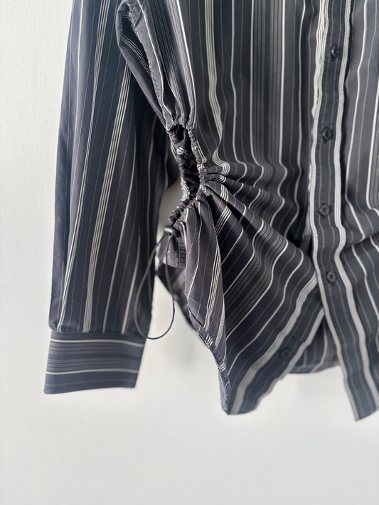 M/L Nena Hansen Bungee Shirt - Charcoal Grey Stripe